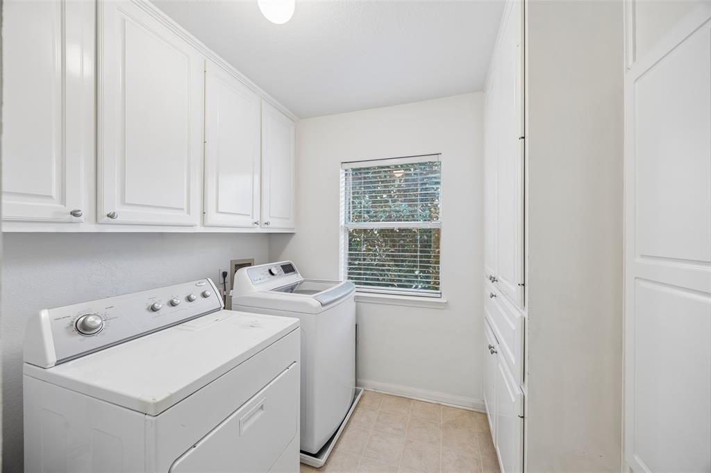 1812 Haversham Drive Property Photo 25