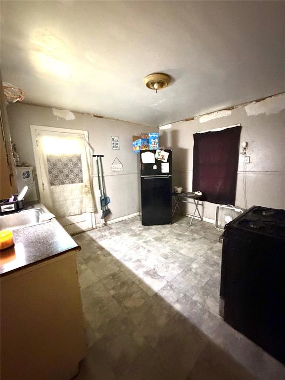 3534 Pleasant Drive Property Photo 2