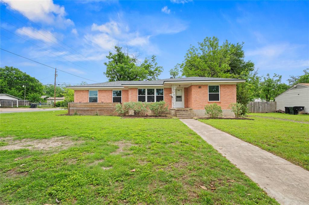 1803 S 15th Street Property Photo 3