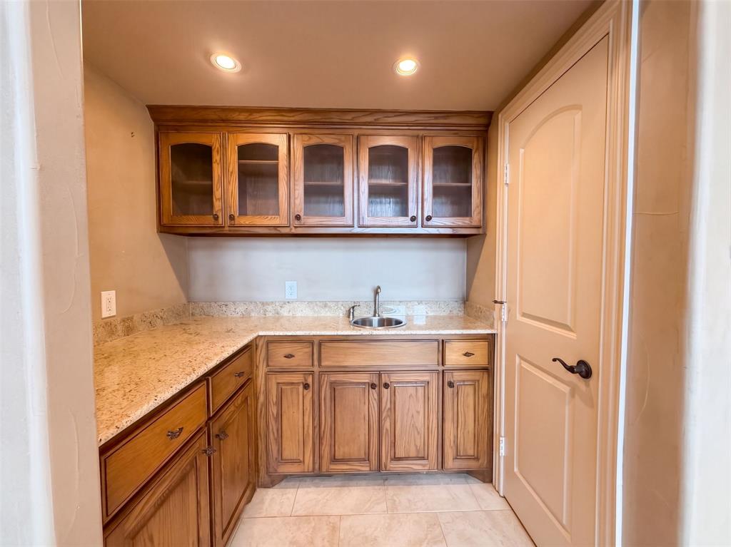 1119 Mallard Pointe Drive Property Photo 10