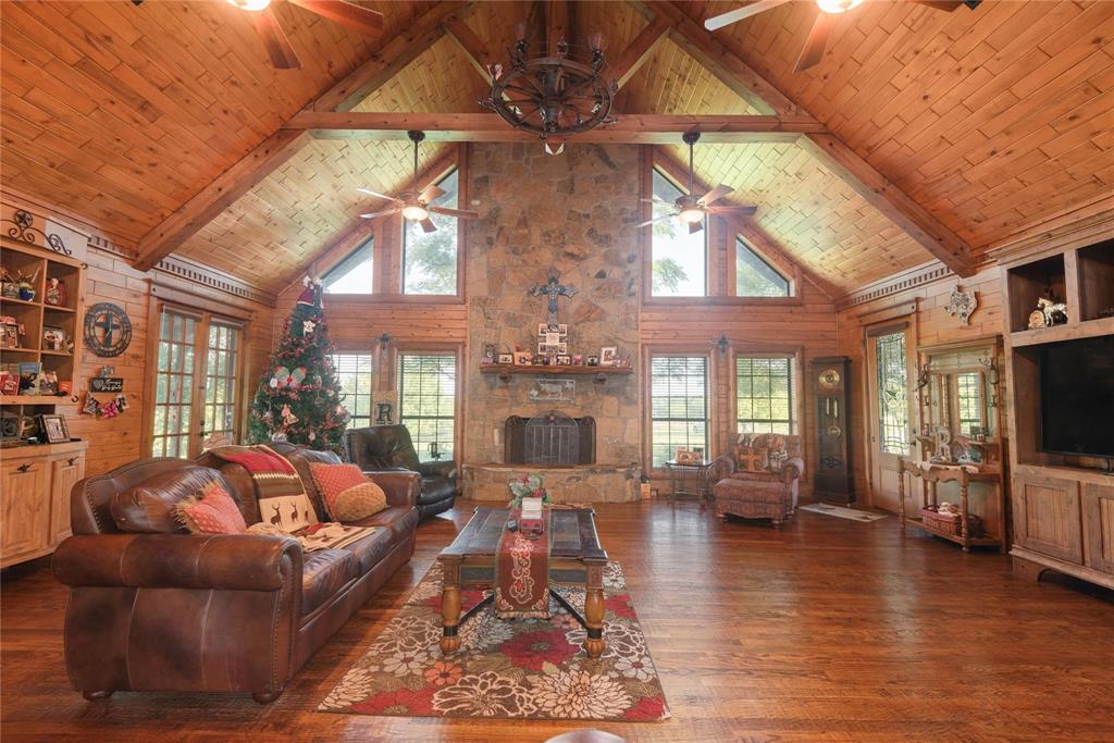 8685 Fm 1827 Property Photo 6