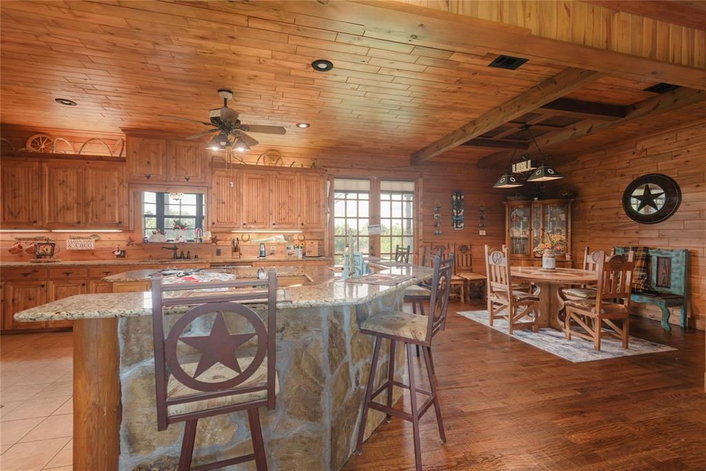 8685 Fm 1827 Property Photo 11