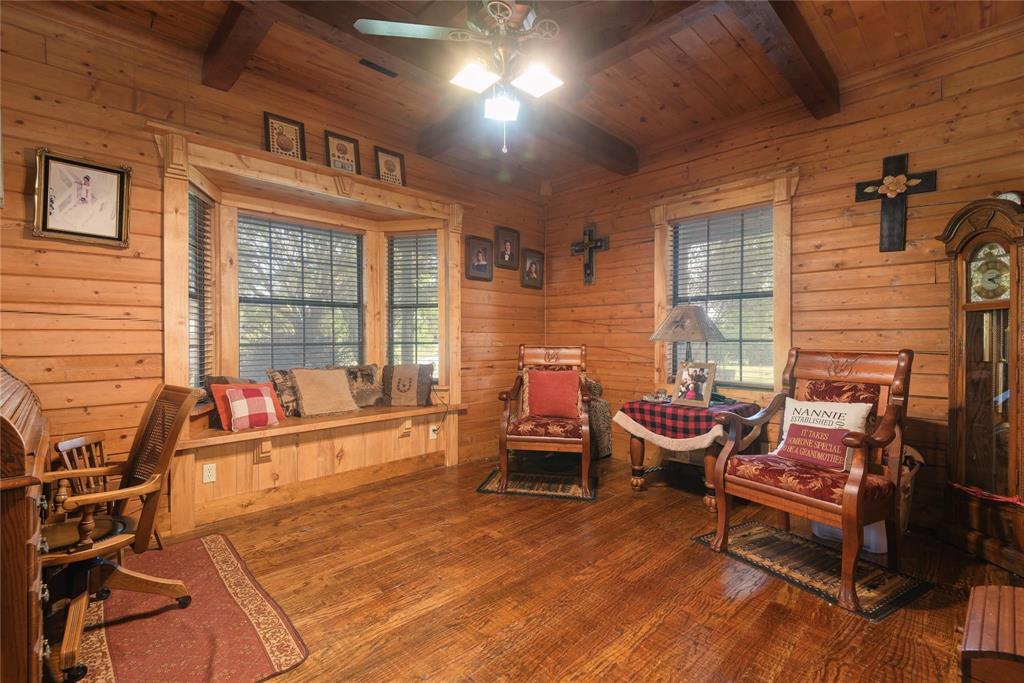 8685 Fm 1827 Property Photo 12