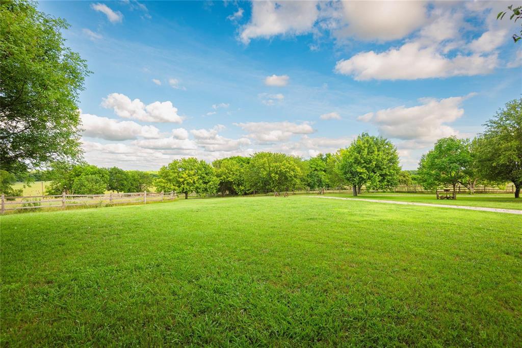 8685 Fm 1827 Property Photo 38
