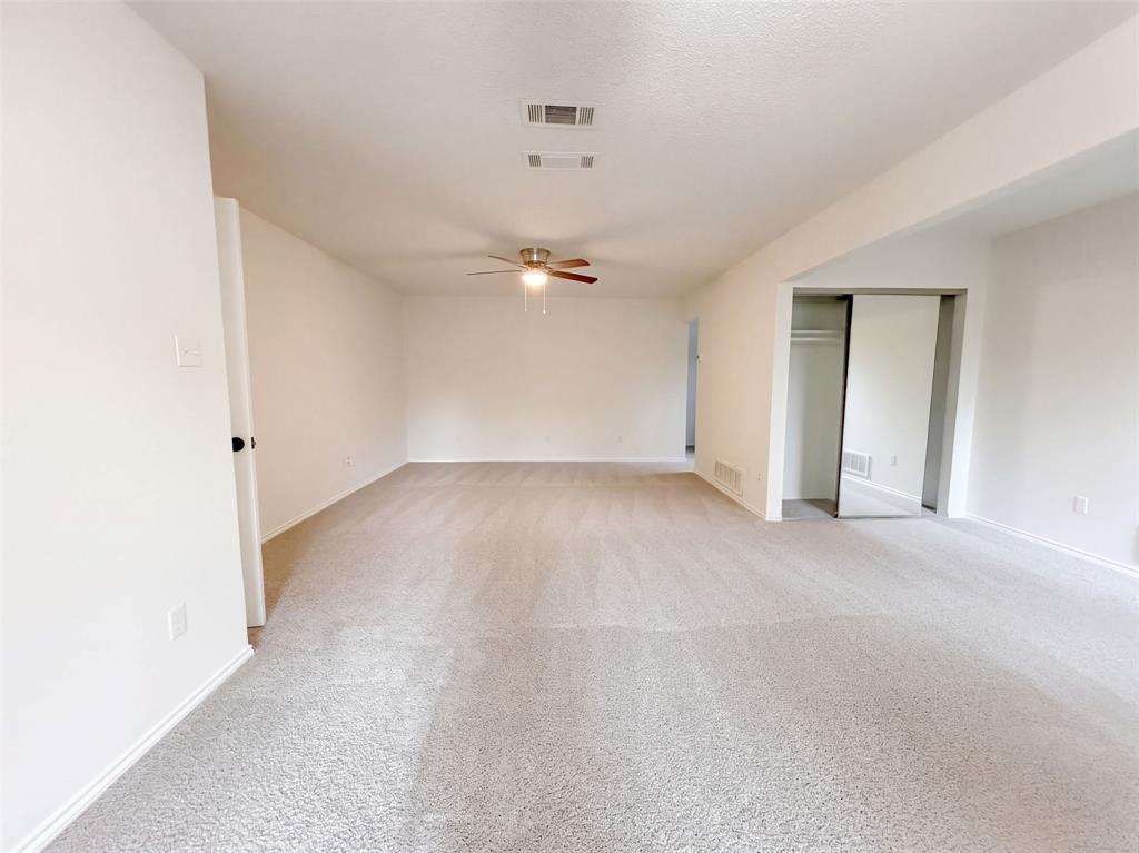 4717 Burning Springs Drive Property Photo 12