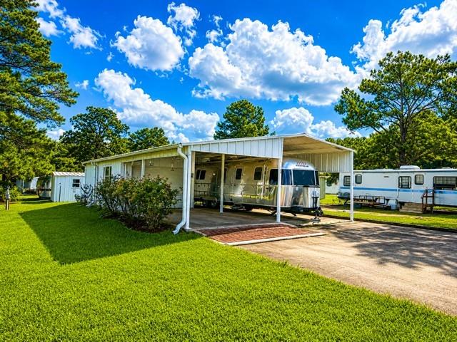 183 Magnolia Street Property Photo 14