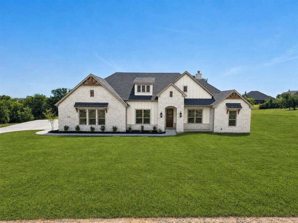 131 Oak Meadow Lane Property Photo 1