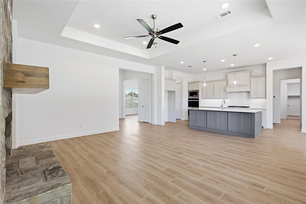 131 Oak Meadow Lane Property Photo 8