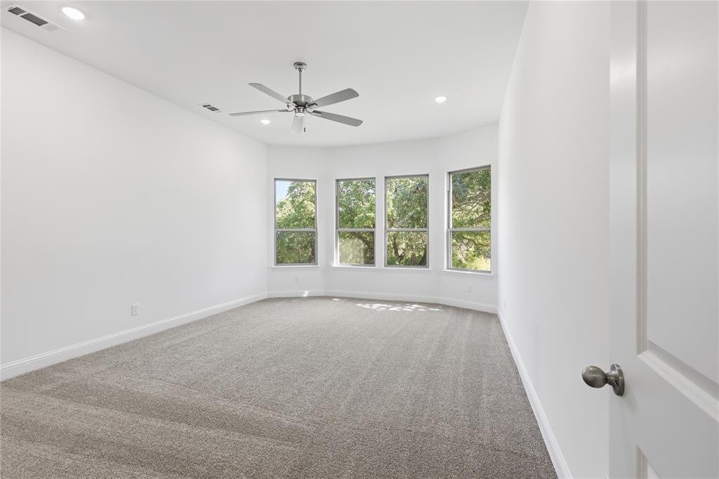 131 Oak Meadow Lane Property Photo 22