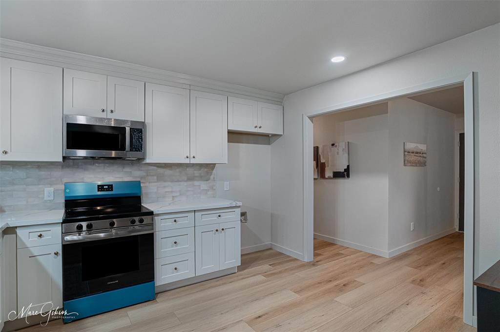 1819 Alison Avenue Property Photo 12