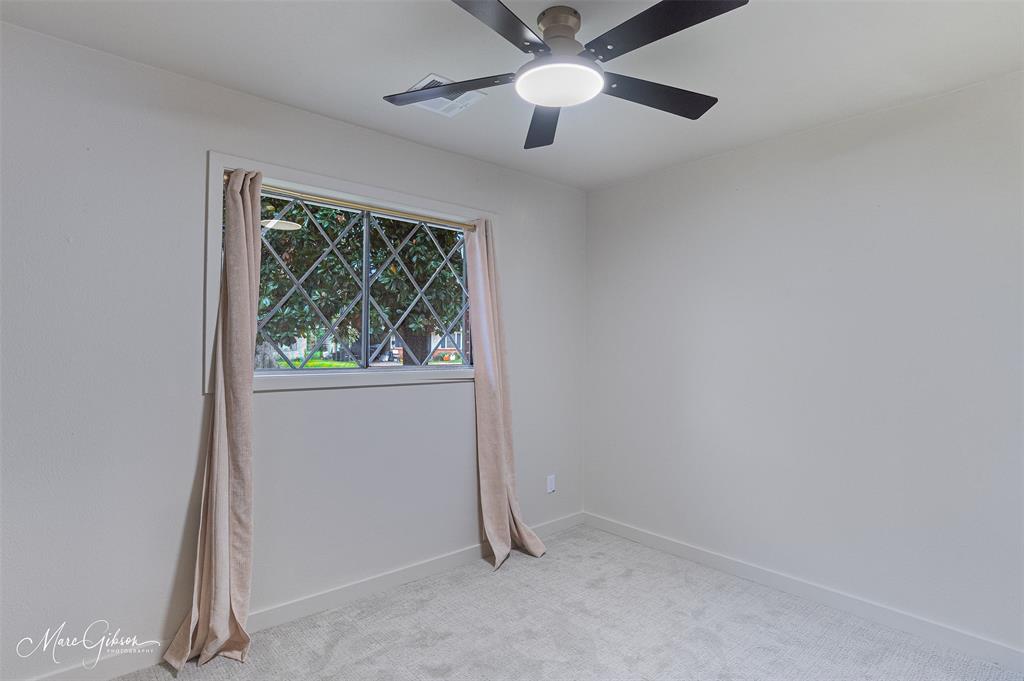 1819 Alison Avenue Property Photo 20