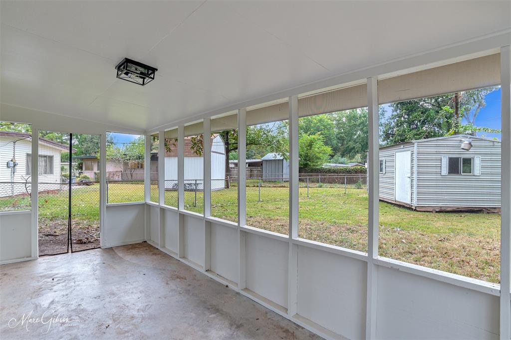 1819 Alison Avenue Property Photo 22