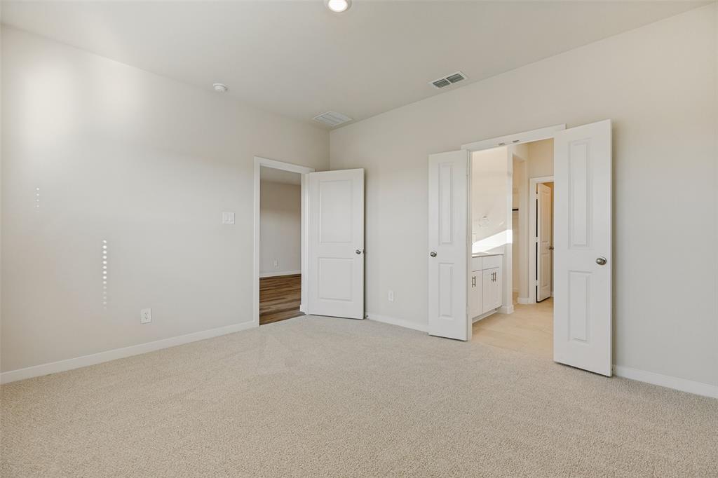 1006 Angel Street Property Photo 20