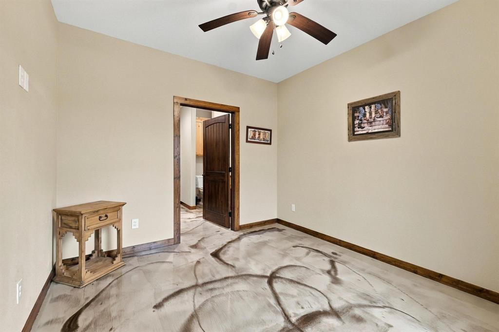 1126 Heritage Road Property Photo 21