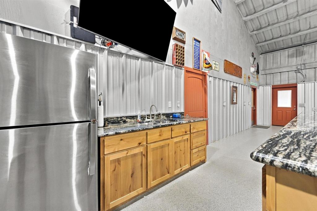 1126 Heritage Road Property Photo 29