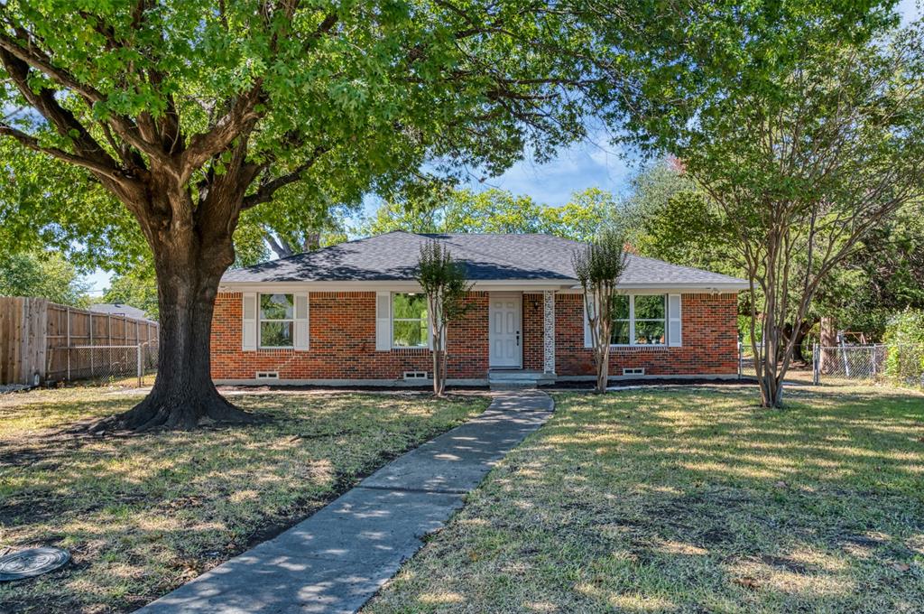 1522 Gillette Circle Property Photo 1