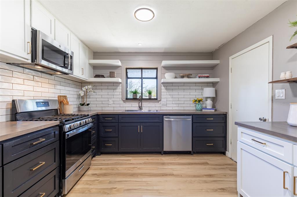 600 Mary Street Property Photo 7