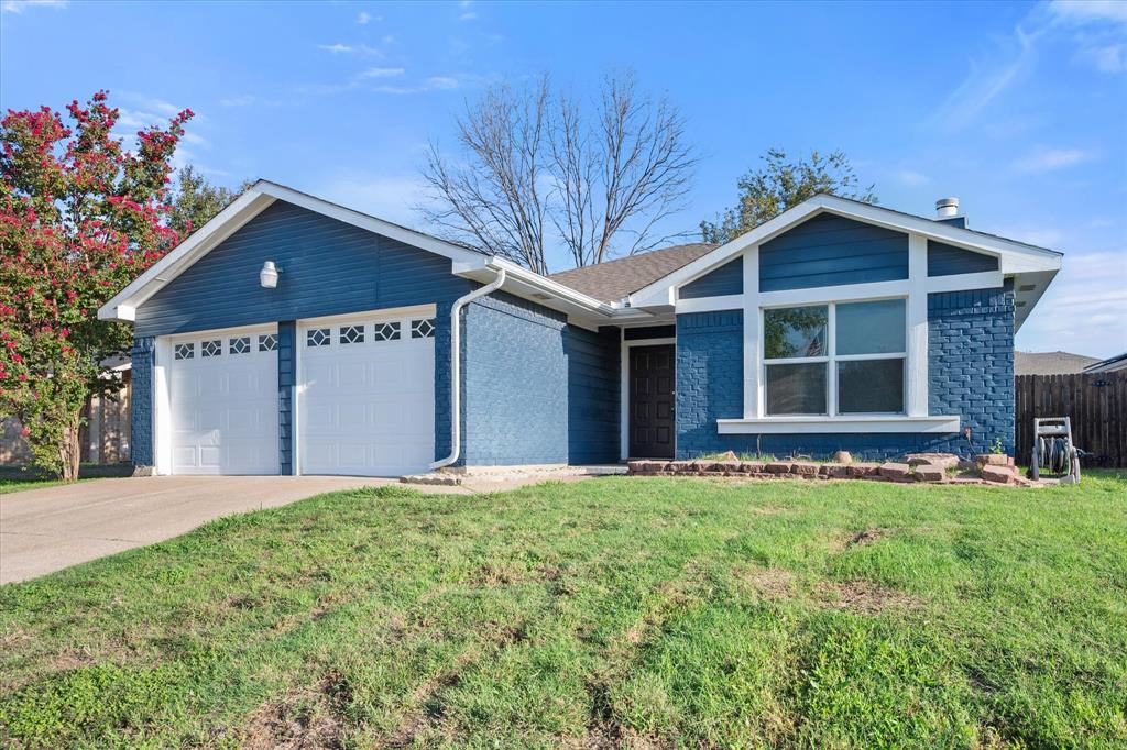 411 Lantana Drive Property Photo 1