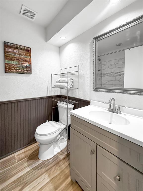 316 N Winding Oaks Drive Property Photo 16
