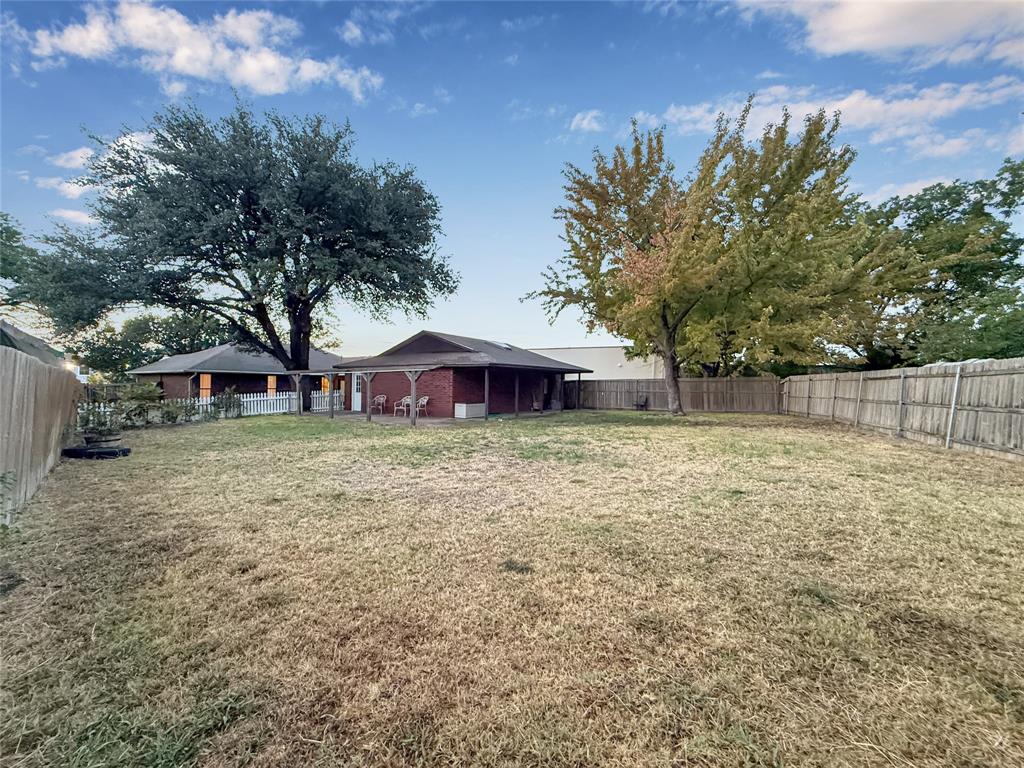316 N Winding Oaks Drive Property Photo 30