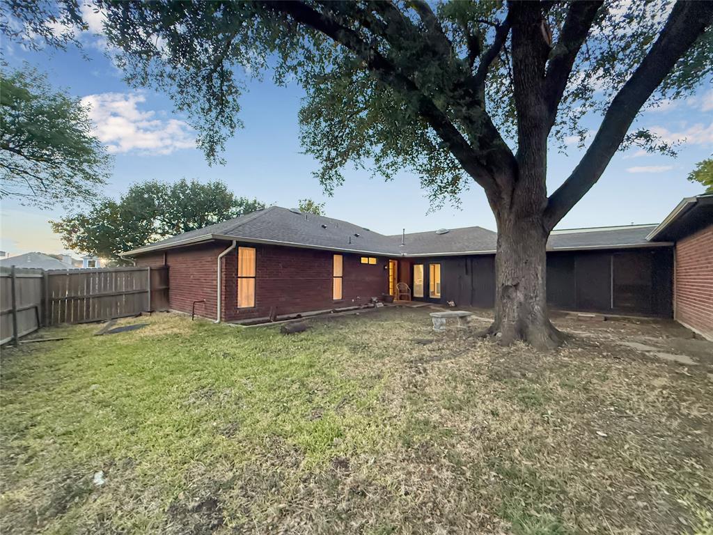 316 N Winding Oaks Drive Property Photo 31