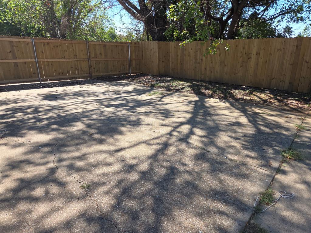 2400 Monte Carlo Drive B Property Photo 4