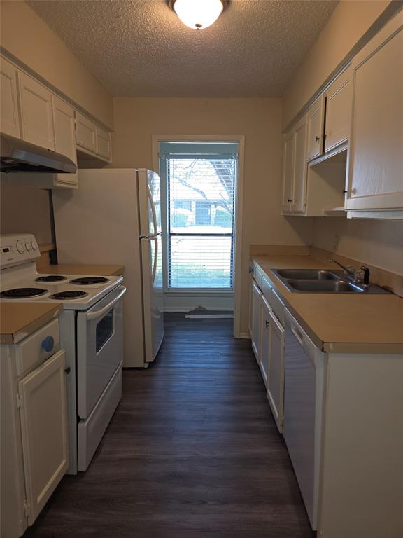 2400 Monte Carlo Drive B Property Photo 14