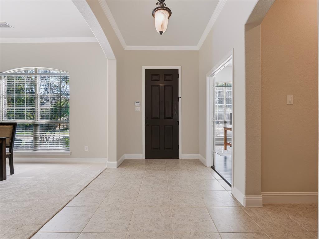 3415 Meadowside Drive Property Photo 6