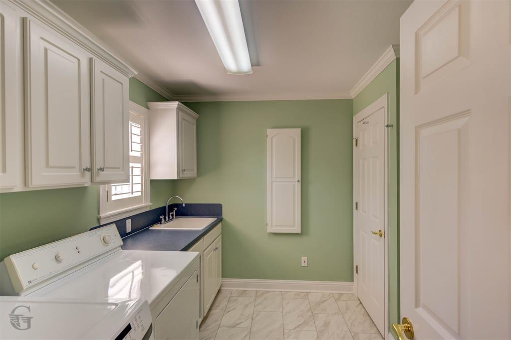 9436 Wrenwood Boulevard Property Photo 16