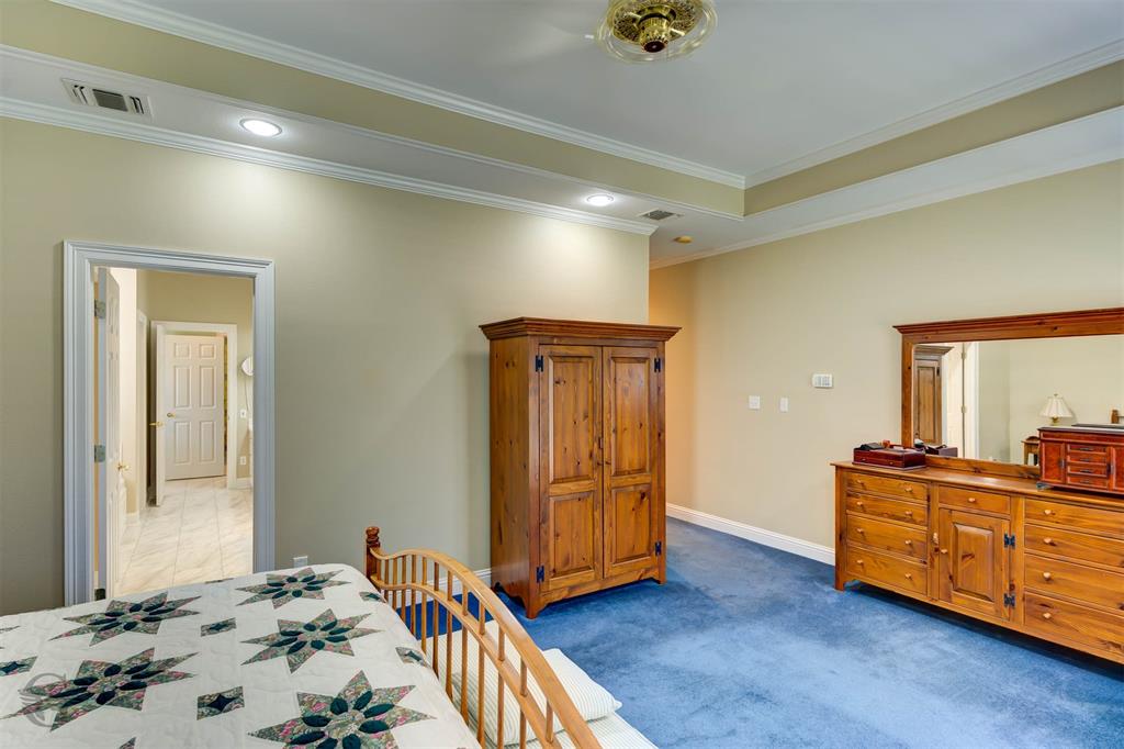 9436 Wrenwood Boulevard Property Photo 18