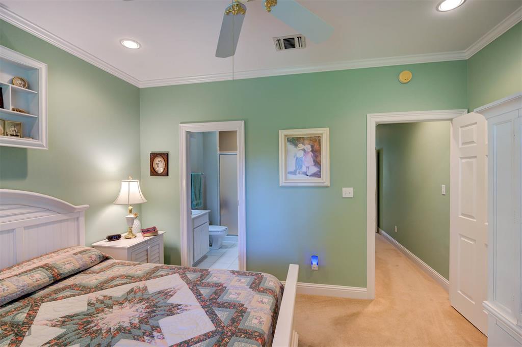 9436 Wrenwood Boulevard Property Photo 24