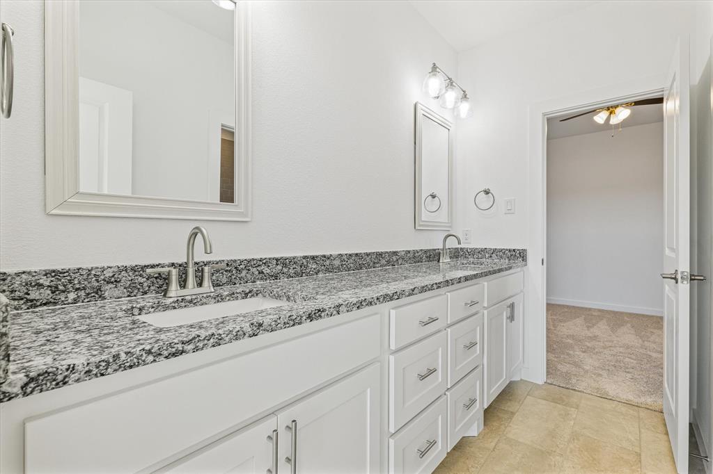 428 Cirrus Circle Property Photo 6
