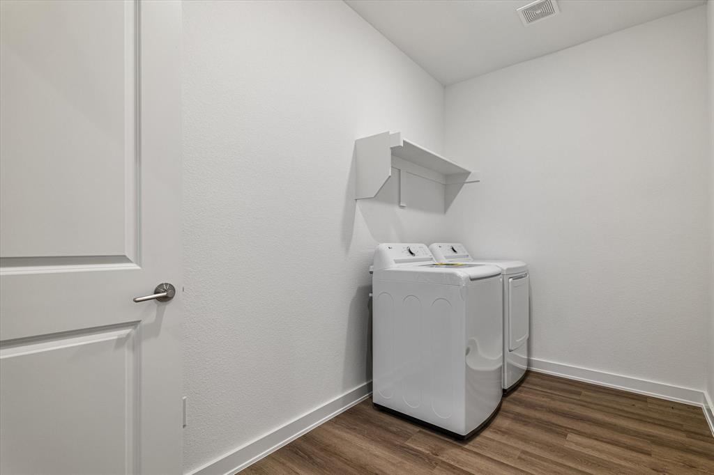 428 Cirrus Circle Property Photo 12