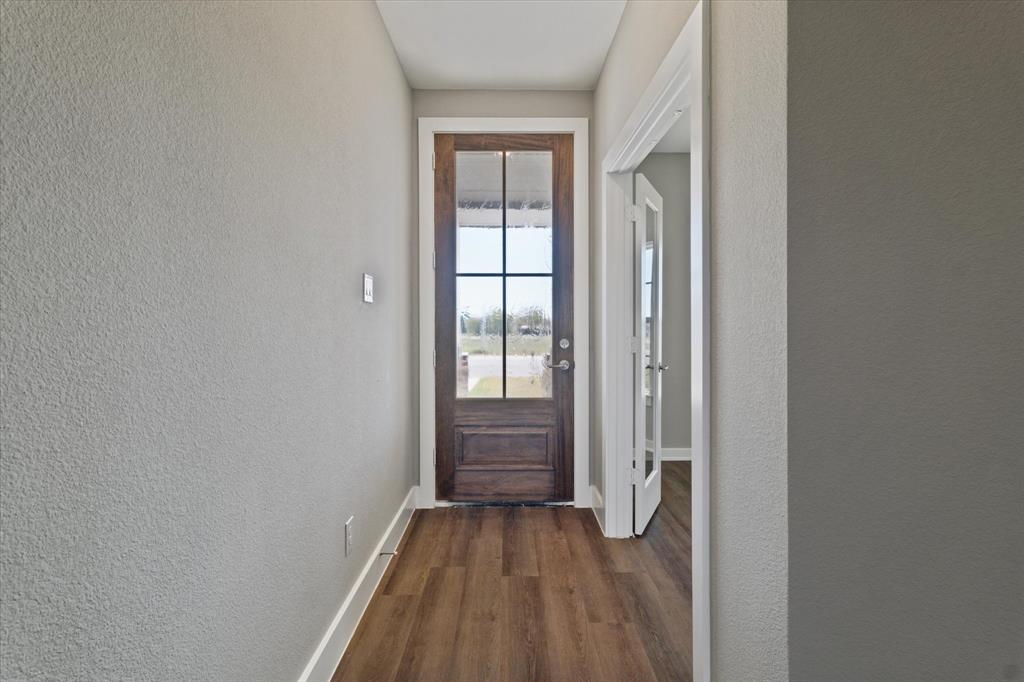 434 Cirrus Circle Property Photo 5