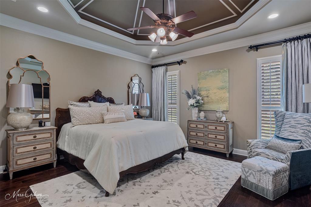 205 Summertree Court Property Photo 16