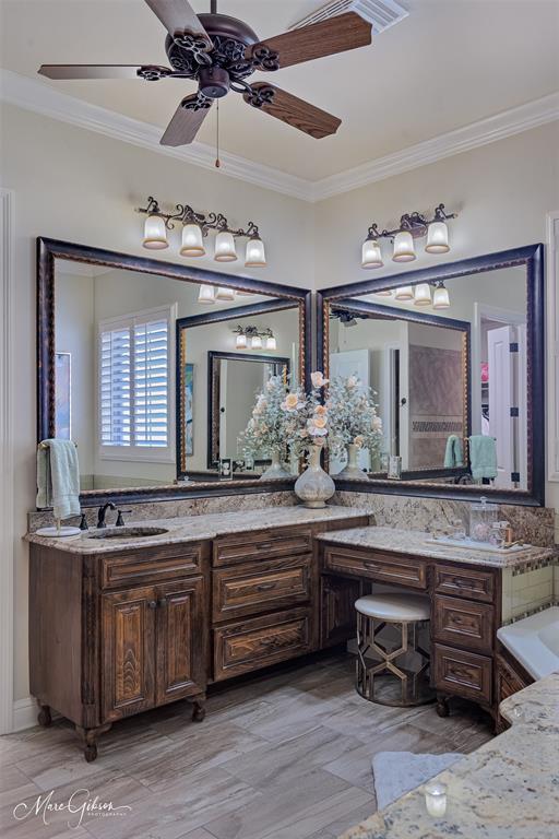 205 Summertree Court Property Photo 18