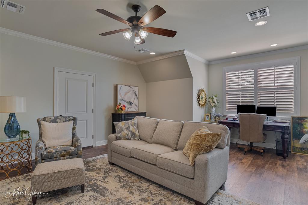 205 Summertree Court Property Photo 36