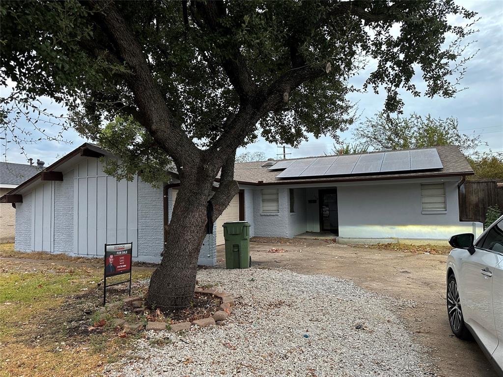 3709 Classic Drive Property Photo 1