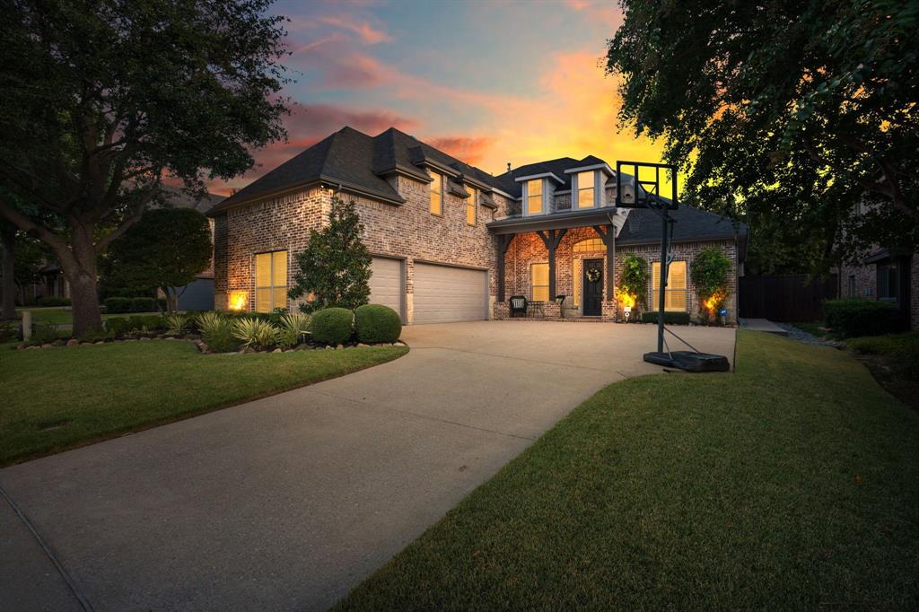 15605 Crown Cove Lane Property Photo 1