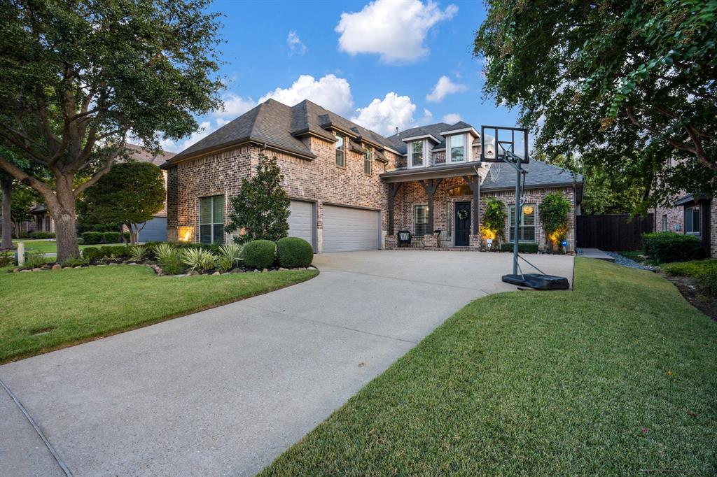 15605 Crown Cove Lane Property Photo 1