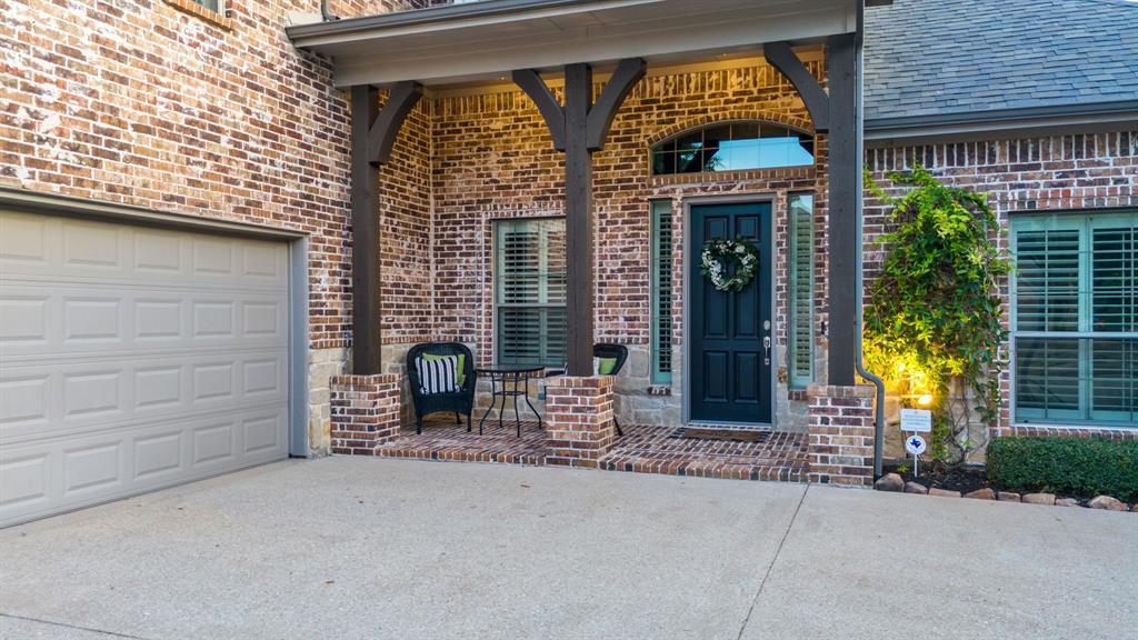 15605 Crown Cove Lane Property Photo 7