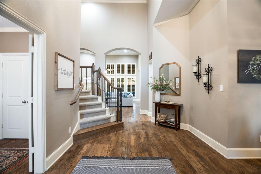 15605 Crown Cove Lane Property Photo 8