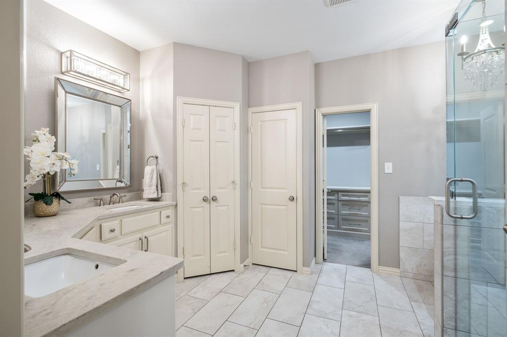 15605 Crown Cove Lane Property Photo 15
