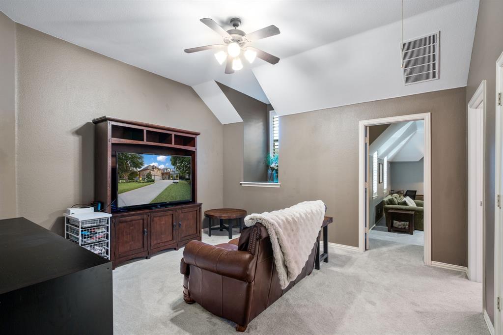 15605 Crown Cove Lane Property Photo 31