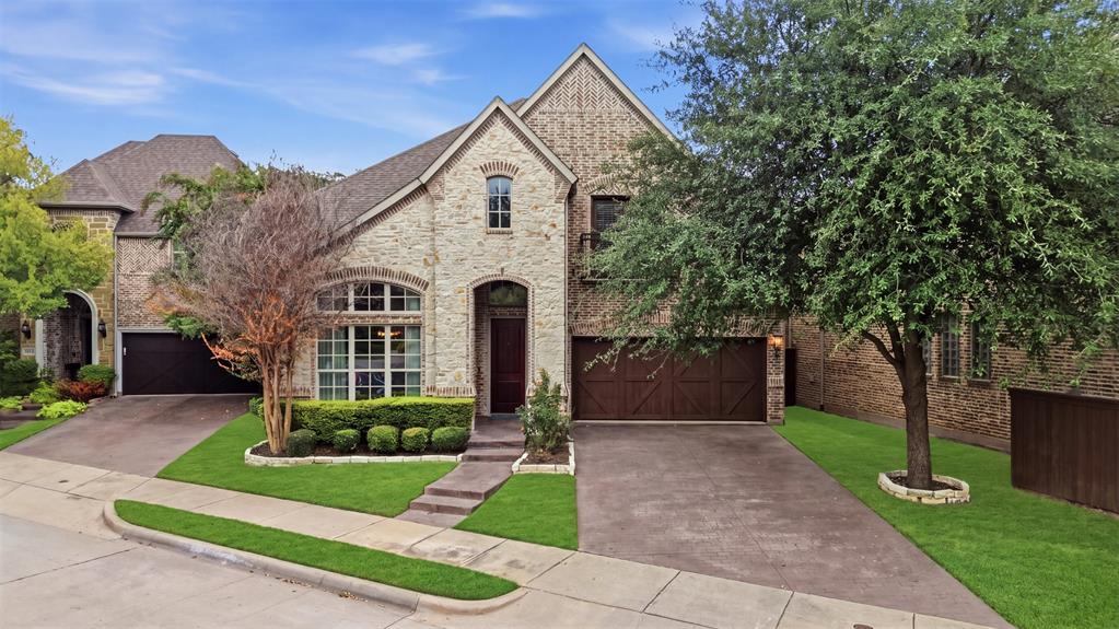 9424 Monteleon Court Property Photo 1