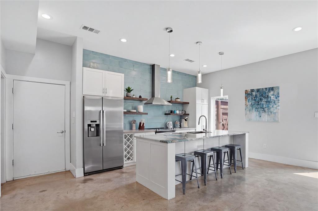 180 S Cisco Street Property Photo 1