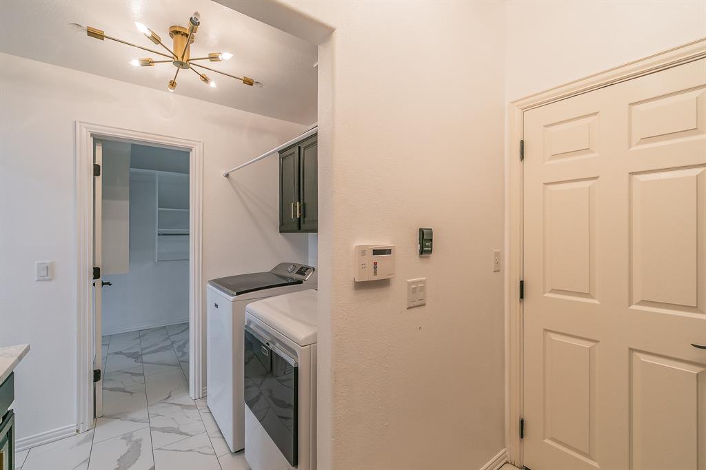 8701 Freeport Drive Property Photo 25