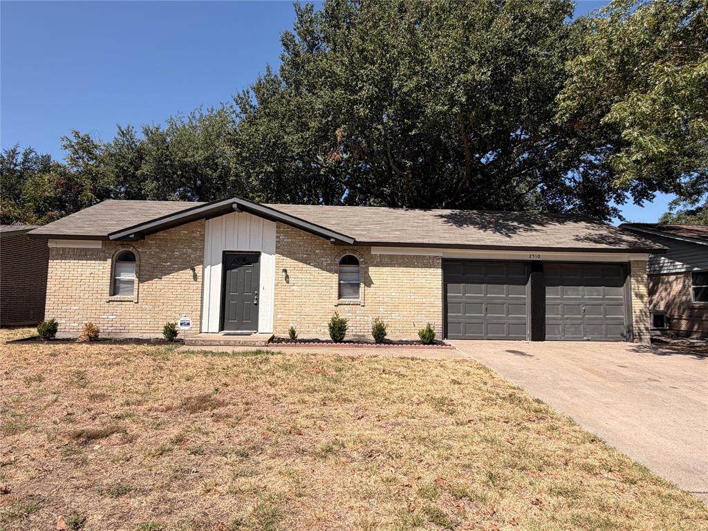2510 S Fielder Road Property Photo 1