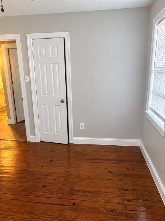 4114 Powell Street Property Photo 9