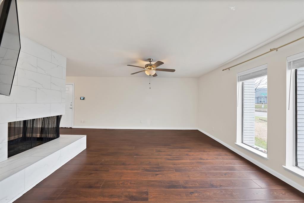 1205 Golden Trophy Drive Property Photo 4